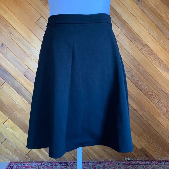 Gap Black Skater/Circle/A-Line Mini Skirt - Picture 5 of 5